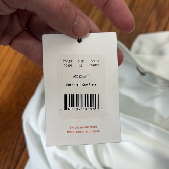 Andie The‎ Amalfi One Piece Swimsuit White Size XL NWT flaw - Picture 5 of 8